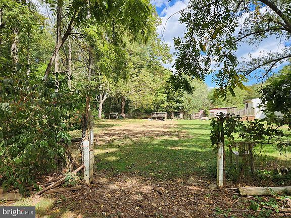 4th image of 2138 Back Creek Rd