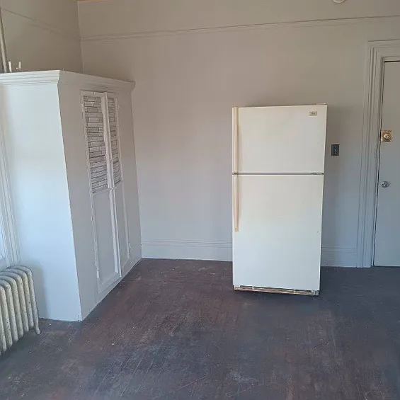 130 Moore St #7 — Photo 7