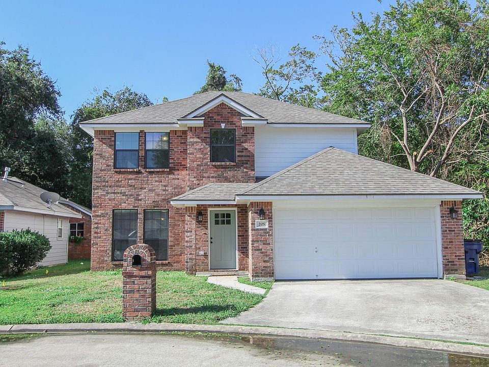 1st image of 205 Terrace Dr