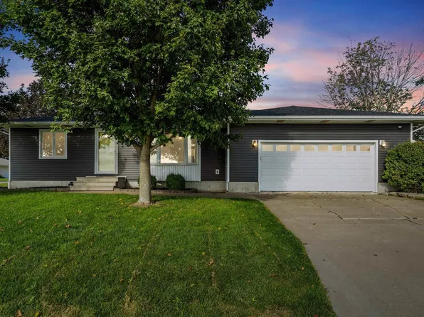 1002 14th Ave, Durant, IA 52747