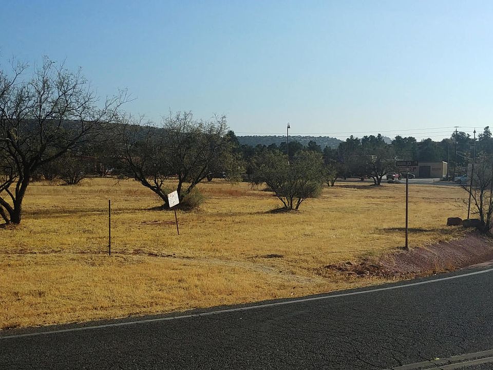 2nd image of 10 W Navajo Road