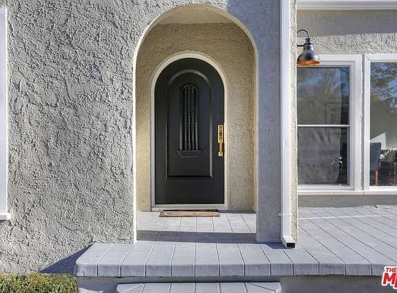 4th image of 3523 Perlita Ave