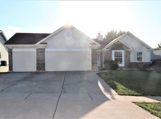 13129 Brendan Wood Dr, Florissant, MO 63033