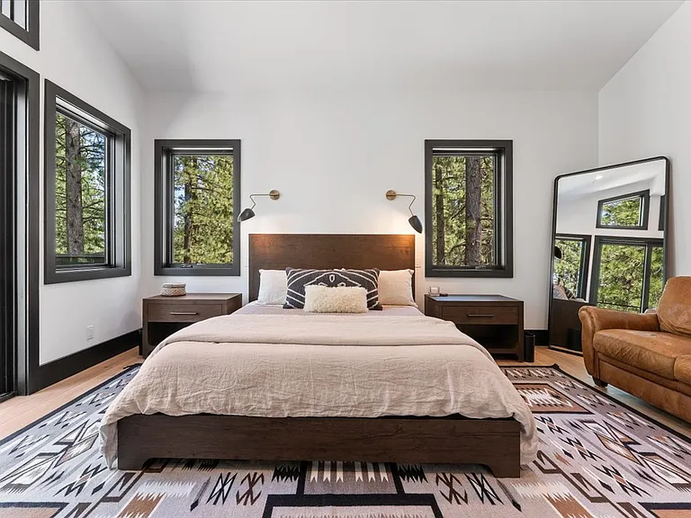 13321 Snowshoe Thompson — Photo 16