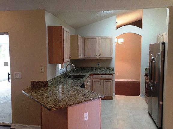 2nd image of 65 Palm Ln