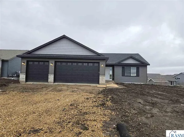 320 Falcon Run, Eagle Lake, MN 56024