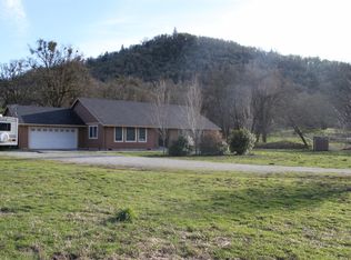 117 Rocking Horse Ln, Central Point, OR 97502