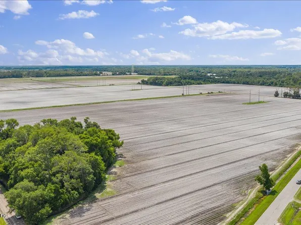 233 E RIVER Road, East Palatka, FL 32131