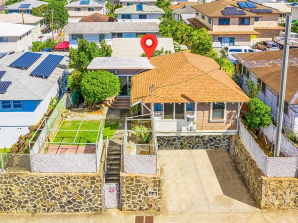 3032 Harding Ave, Honolulu, HI 96816