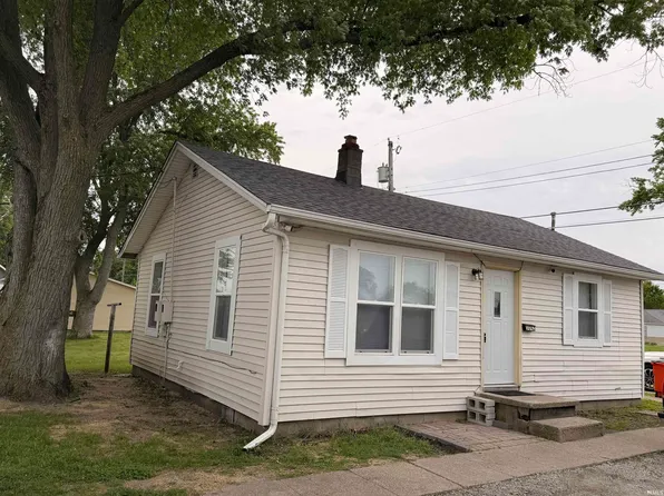 509 1/2 Walnut St, Monticello, IN 47960