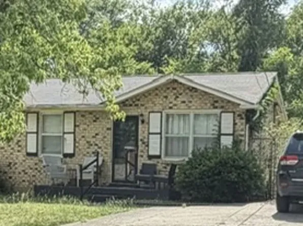 217 Haynes Park Dr, Nashville, TN 37218