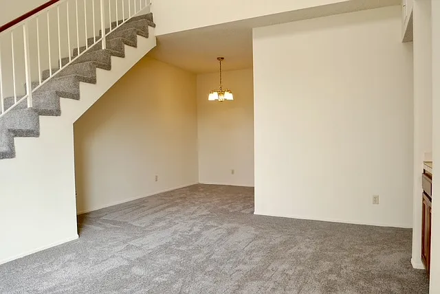 15045 Dickens St #205 — Photo 2