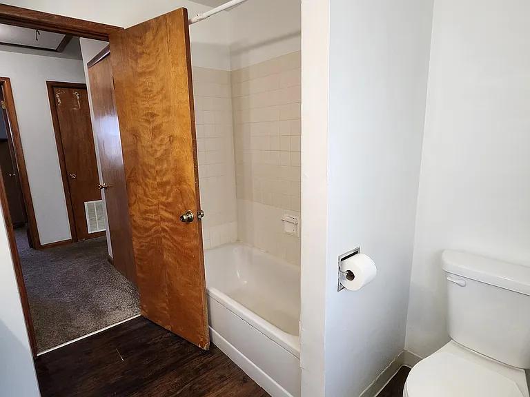 710 N Swords Ave #706 — Photo 17