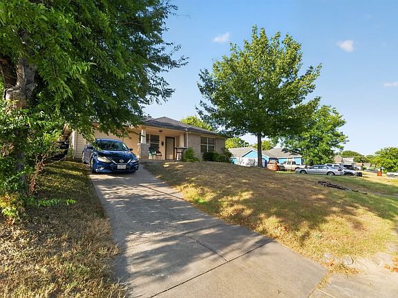 3rd image of 5532 Fernander Dr