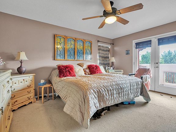 4th image of 1449 Wilkes Way SE