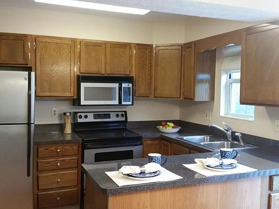 2nd image of 4650 Orwell Dr