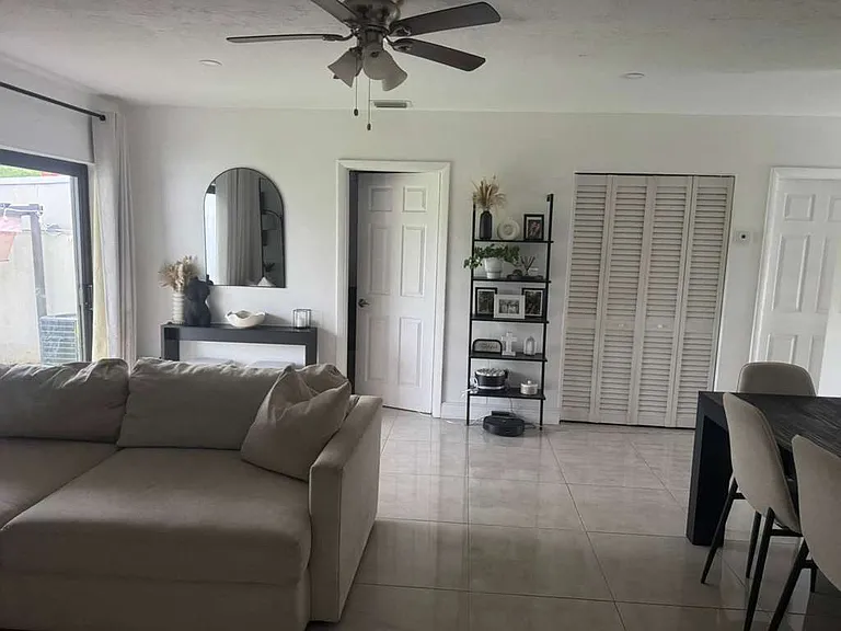 4400 SW 131st Ave — Photo 18