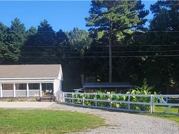 82 Church Rd, Newport News, VA 23606