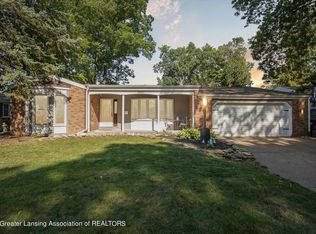 2841 Norwich Rd, Lansing, MI 48911