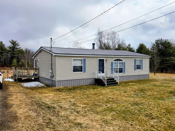 8 Veros Way, Winterport, ME 04496
