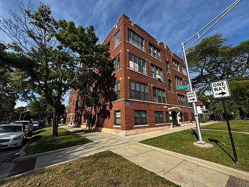 7654-58 S Marquette Ave E Photo 1
