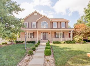 323 Fairwood Hills Rd, O'Fallon, IL 62269