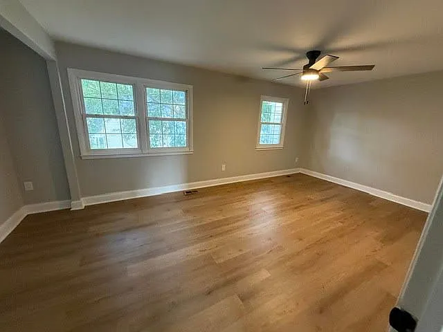 1777 Aberdeen Cir — Photo 16