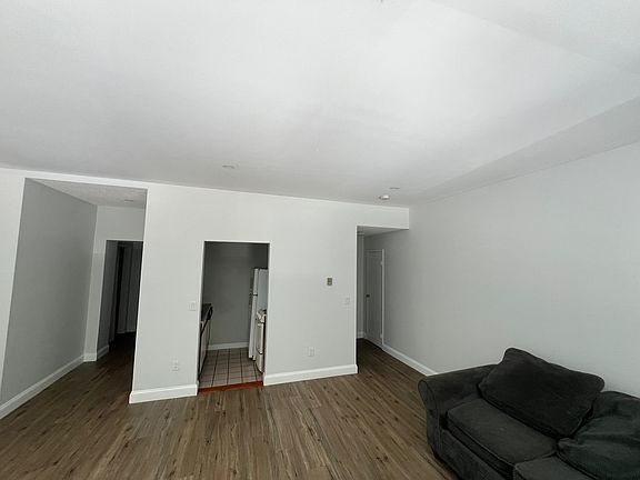 2nd image of 279 Onota St #106