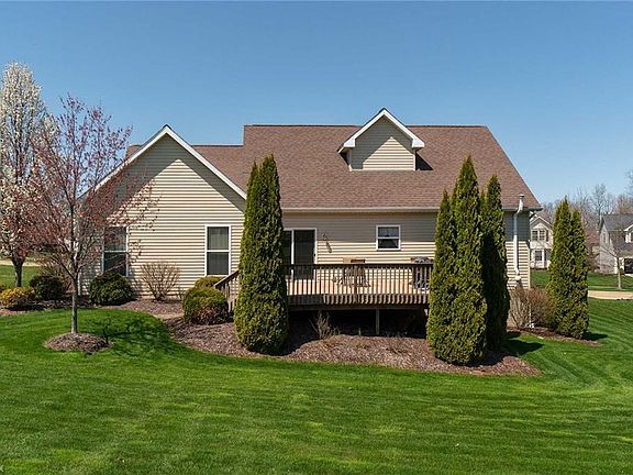 2nd image of 1172 Brynmar Ln
