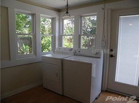 5th image of 804 Groveland Ave
