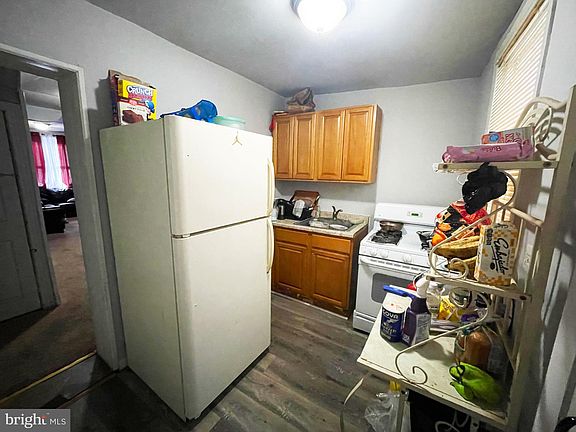 4th image of 3031 Boudinot St