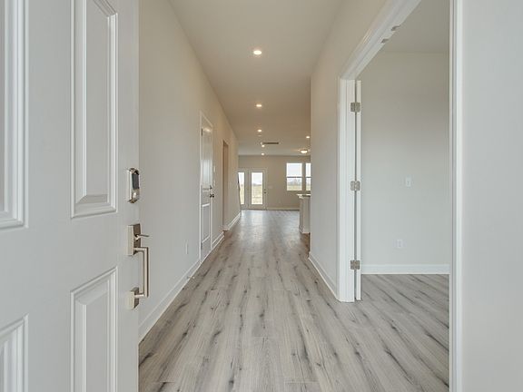 4th image of 4103 Dwight Way Lot 451
