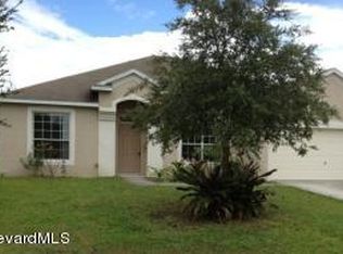 131 Maywood Ave NW, Palm Bay, FL 32907