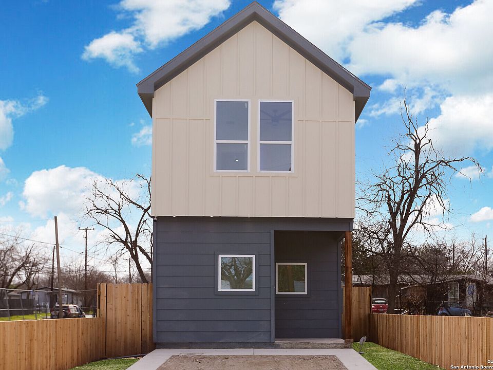 1st image of 1850 E Crockett
