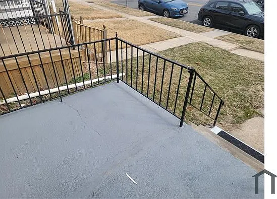 2131 Hawthorne Rd — Photo 20