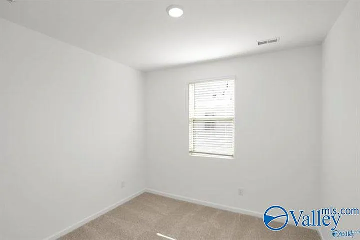 103 Cavern Ct — Photo 14