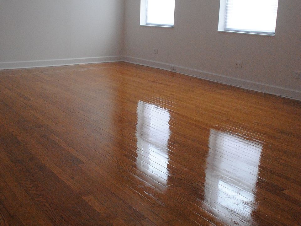 1st image of 106 N Pine Ave #202