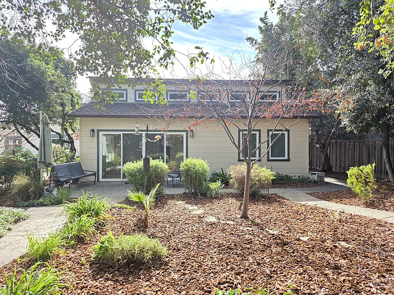 865 Briarwood Way — Photo 18