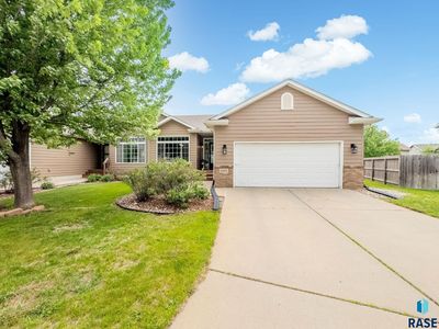 5102 S Carrick Ave, Sioux Falls, SD, 57106