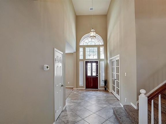 4th image of 3718 Worthington Lake Dr