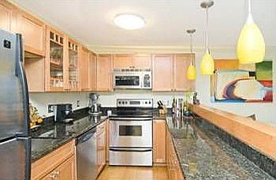 5th image of 2555 Leavenworth St APT 208