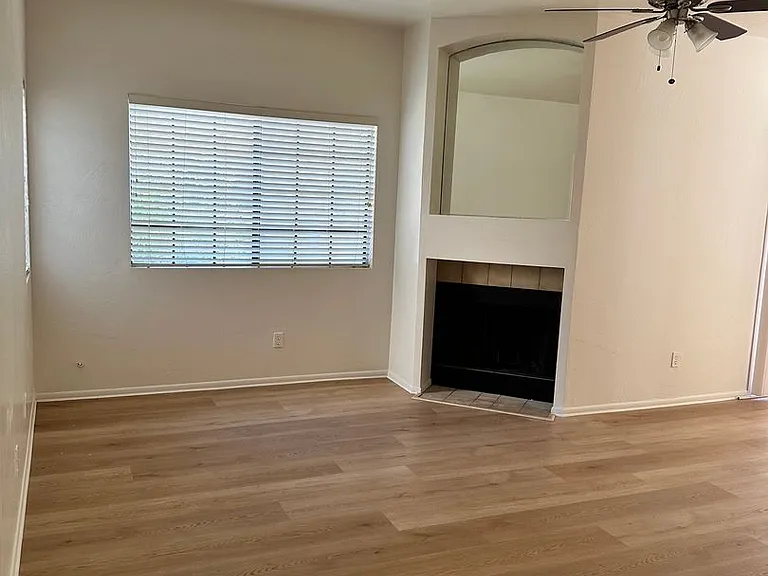 930 N Mesa Dr #1089 — Photo 3
