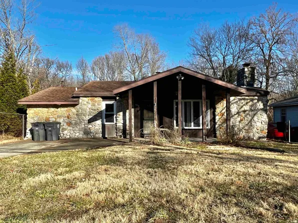 516 E Mill Rd, Evansville, IN 47711