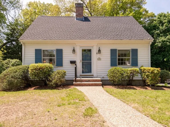 21 Indiana Ave, Reading, MA 01867