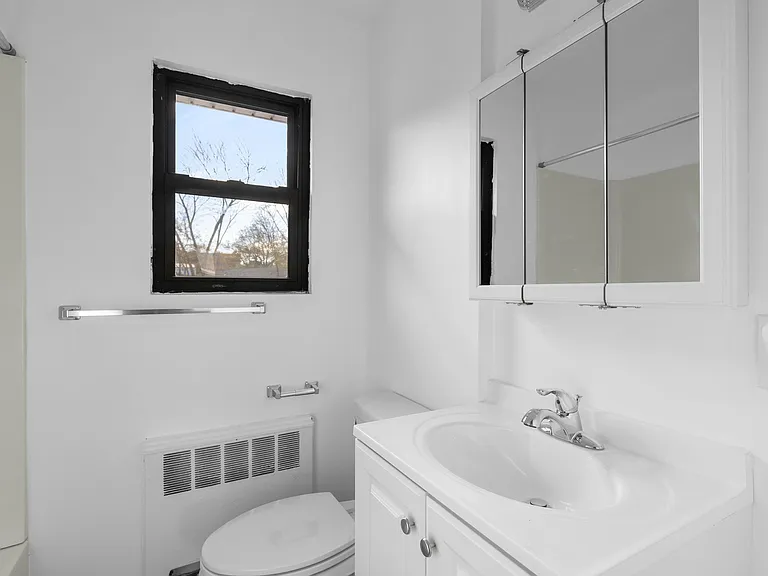 486 Essex St #490 — Photo 6