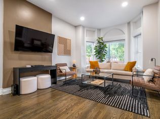 4125 N Ashland Ave #1, Chicago, IL 60613