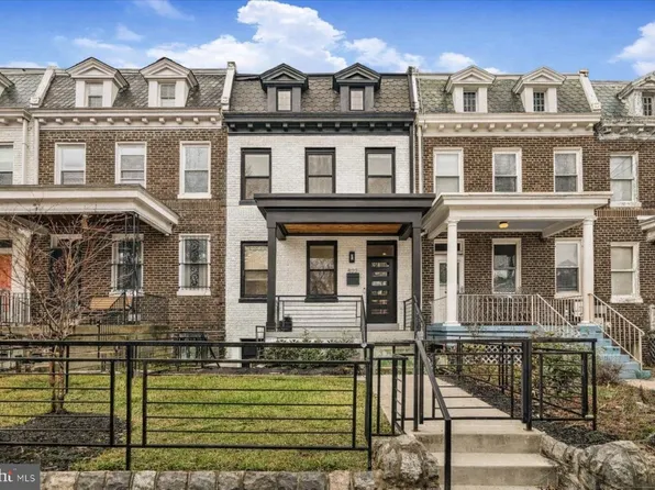 522 Taylor St NW, Washington, DC 20011