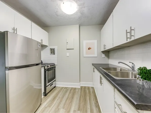 309 Garden St #10, Cambridge, ON N3H 4C8