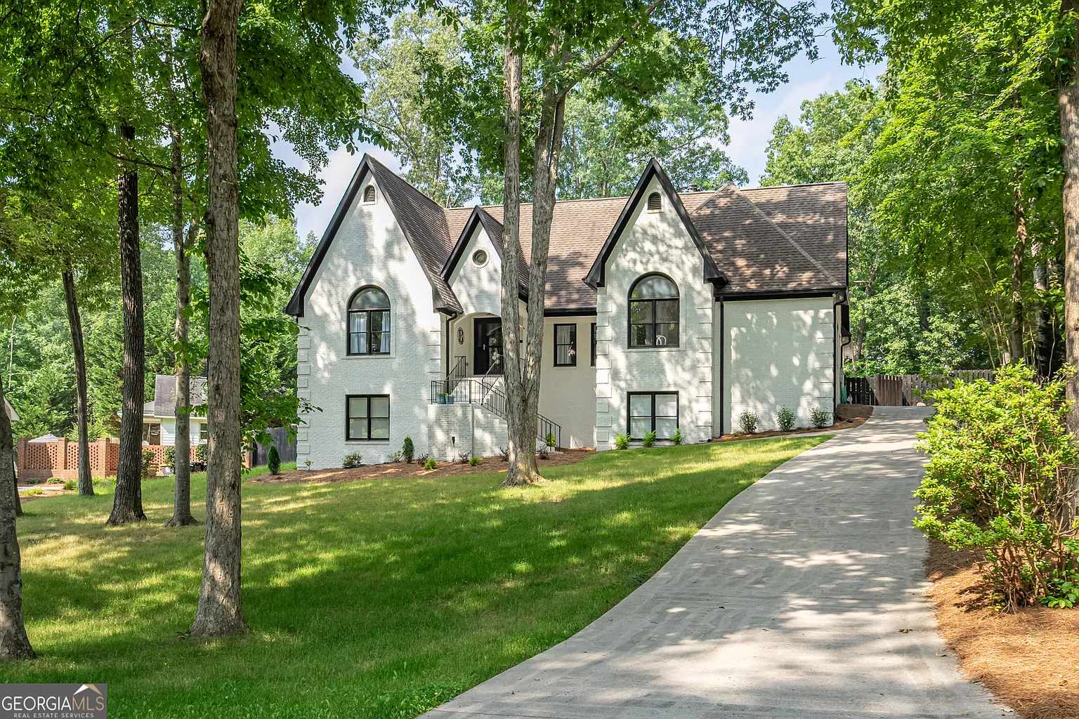 30 Westover Dr SW photo 1