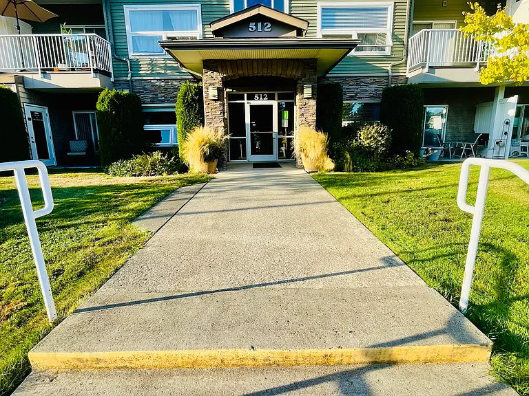 512 Darby Dr #208 — Photo 27